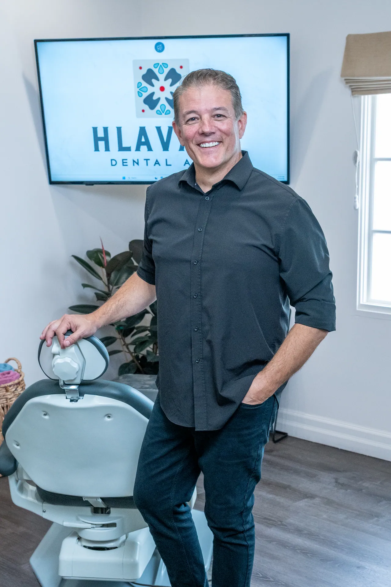 Dr. Shawn Hlavaty in the Hlavaty Dental Arts operatory